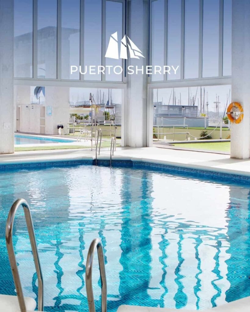 Enjoy the Summer Lunch & Pool at the best restaurant with a pool near me in Cádiz. Refresh your summer.