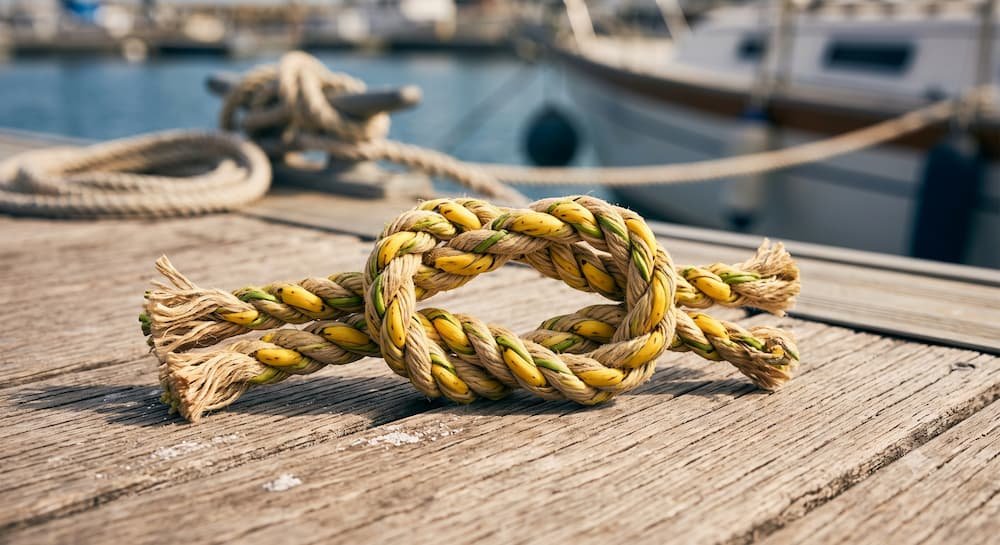 https://www.puertosherry.com/en/what-to-do/sports-activities/sailing-club/